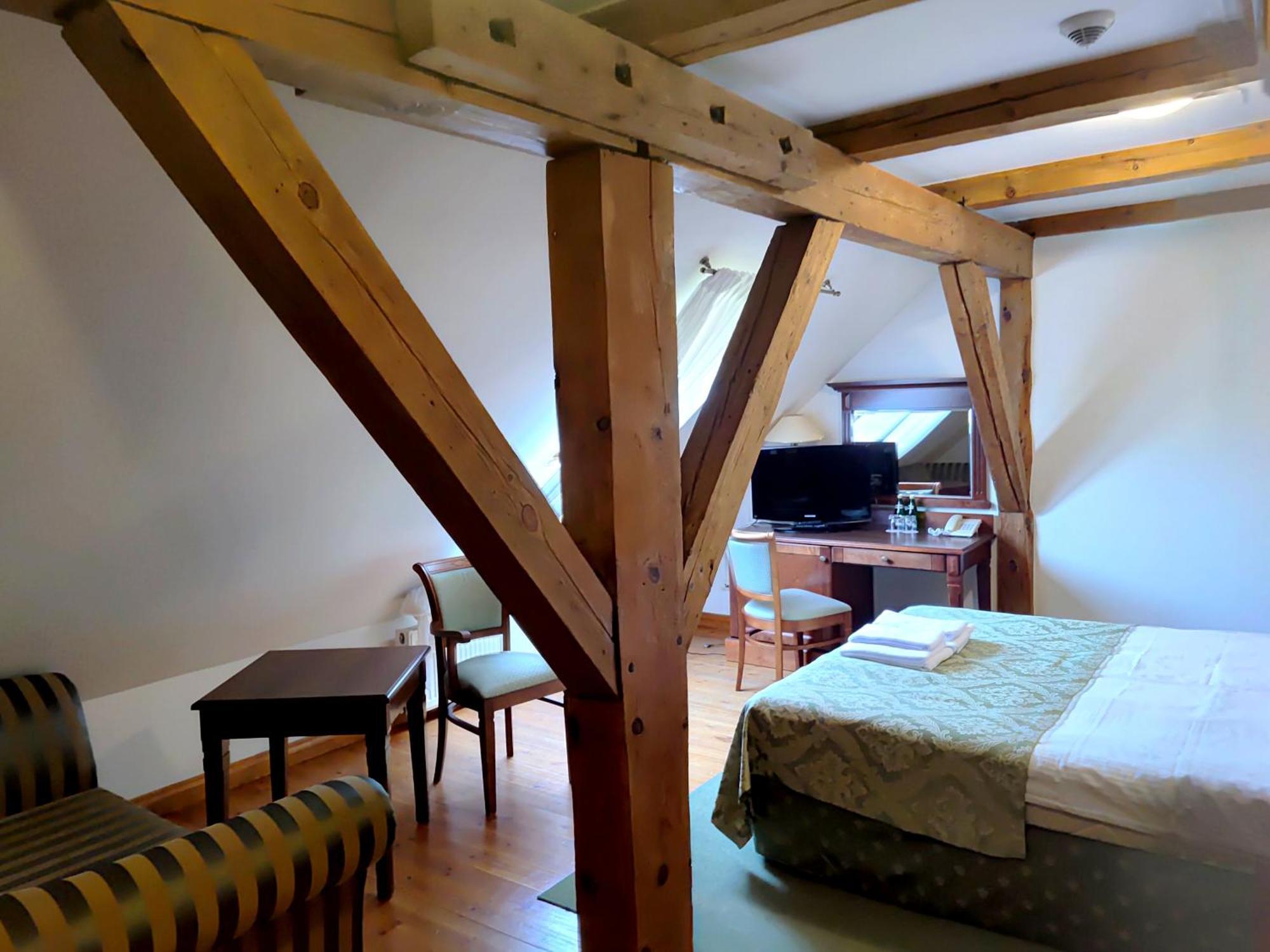 Palac W Rymaniu Exteriér fotografie
