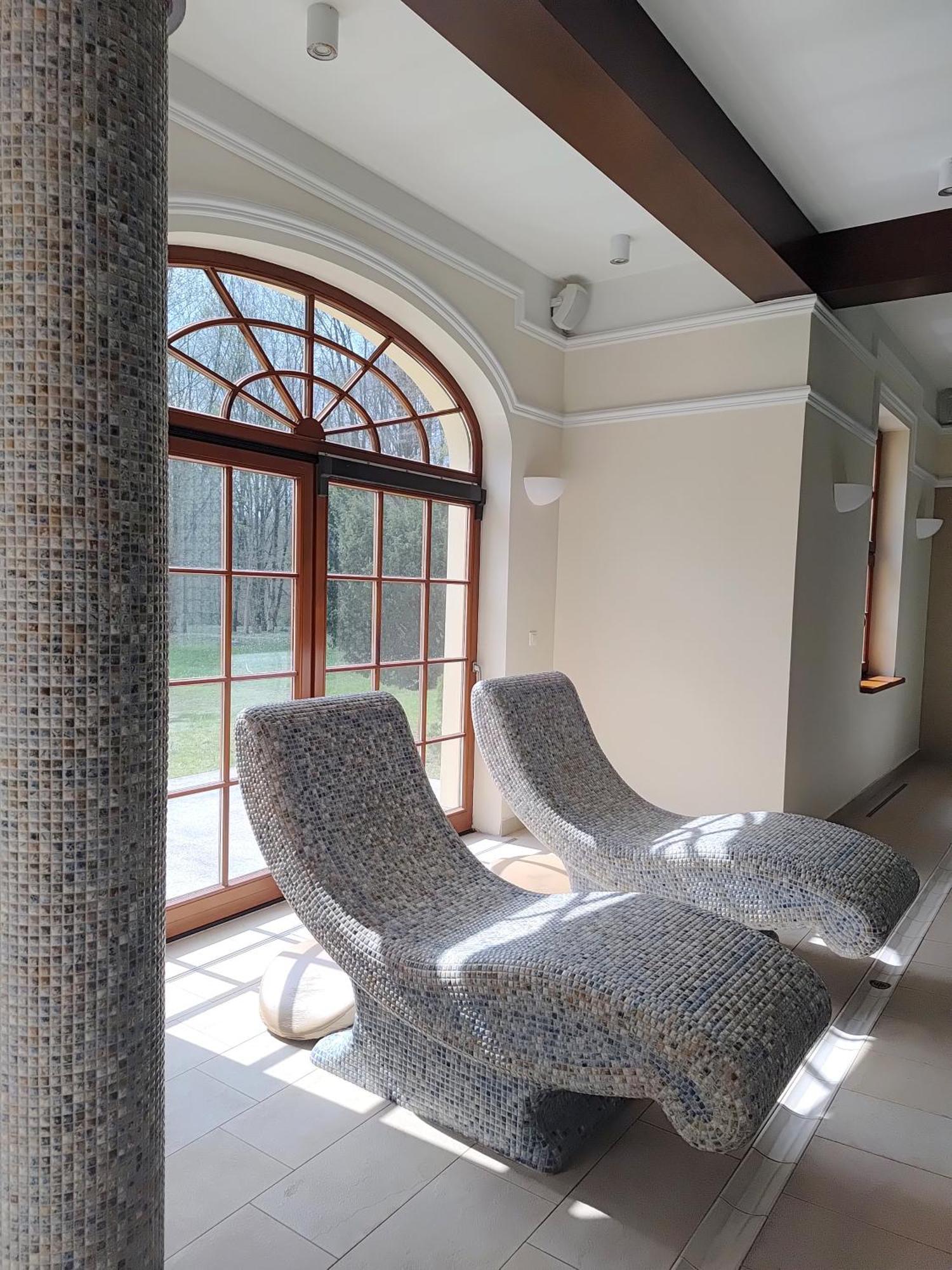 Palac W Rymaniu Exteriér fotografie